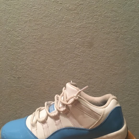 Jordan UNC 11’s - Picture 2 of 3